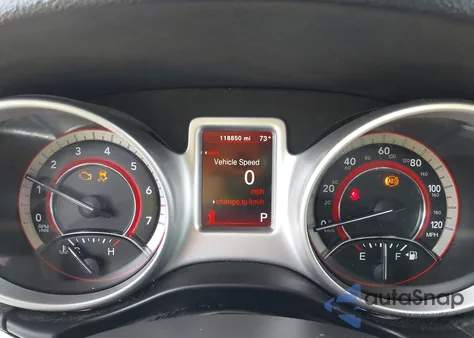 2020 Dodge Journey Se Value z USA, uszkodzony, nr VIN 3C4PDCAB1LT261441